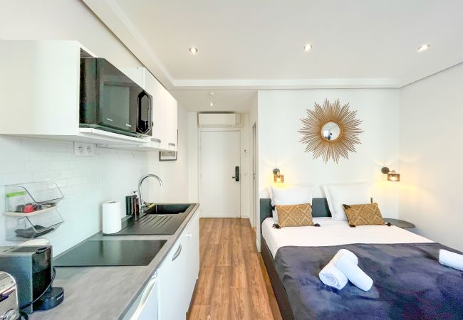 Studio in Paris - 205 - 249 Saint Denis