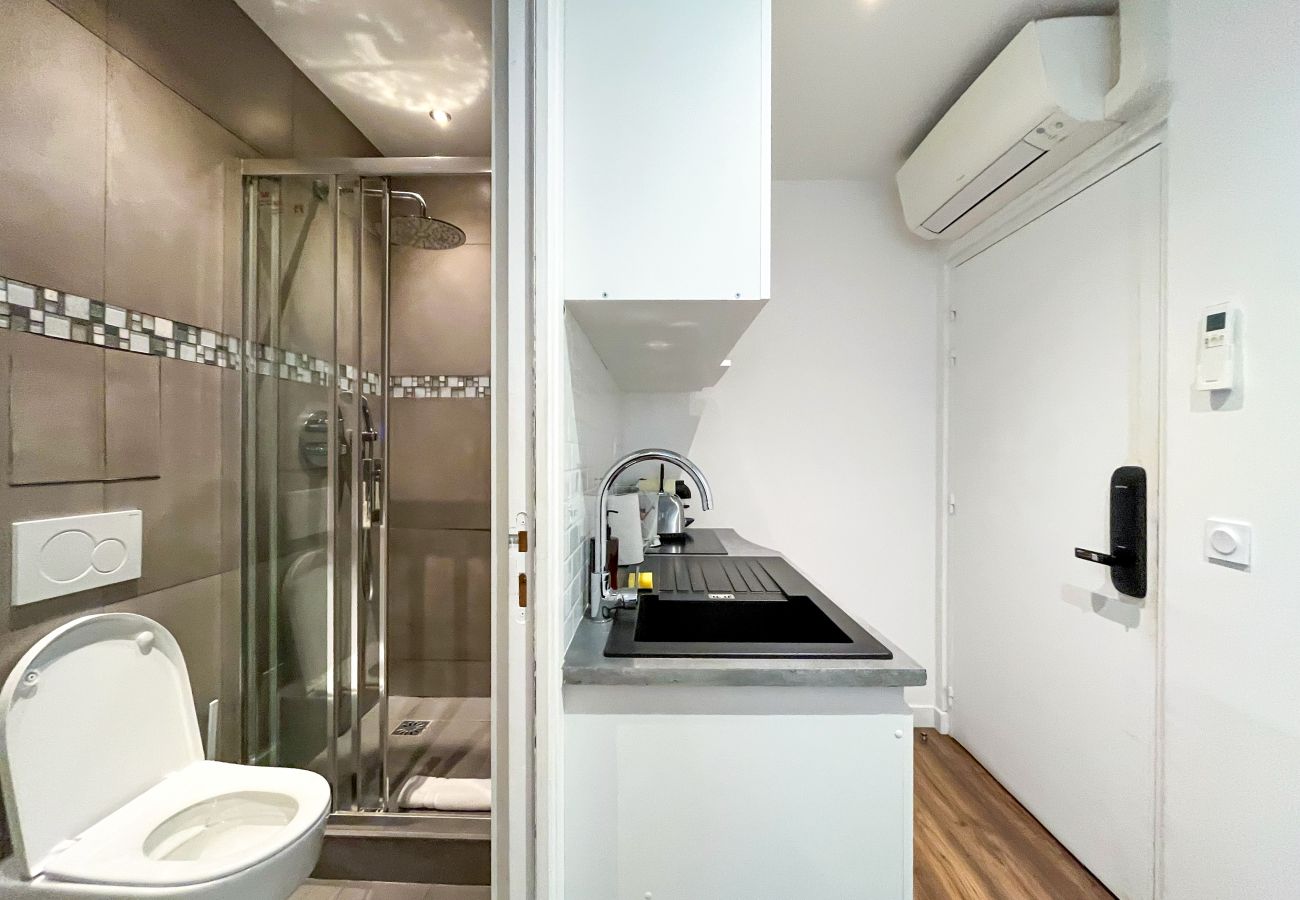 Studio in Paris - 206 - 249 Saint Denis