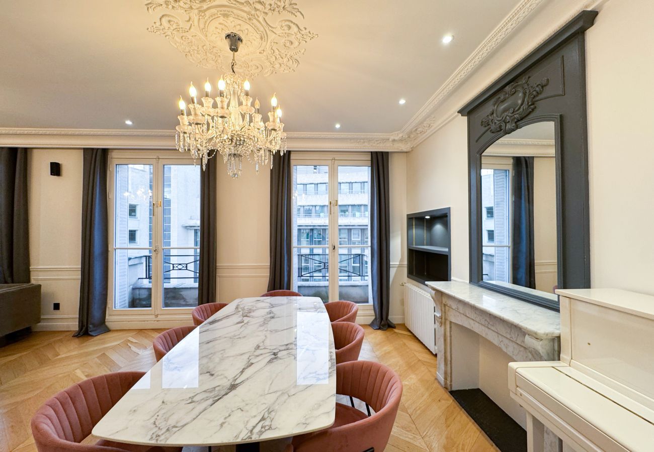 Apartment in Paris - 222 - Philibert Delorme 6p/3c