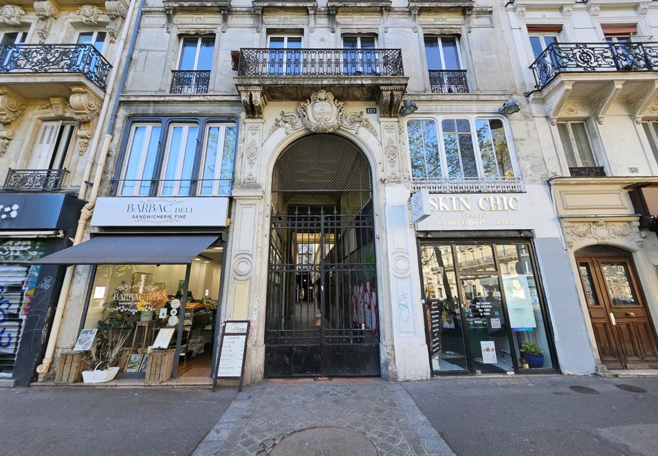 Apartment in Paris - 226 - Ponceau Montorgueil