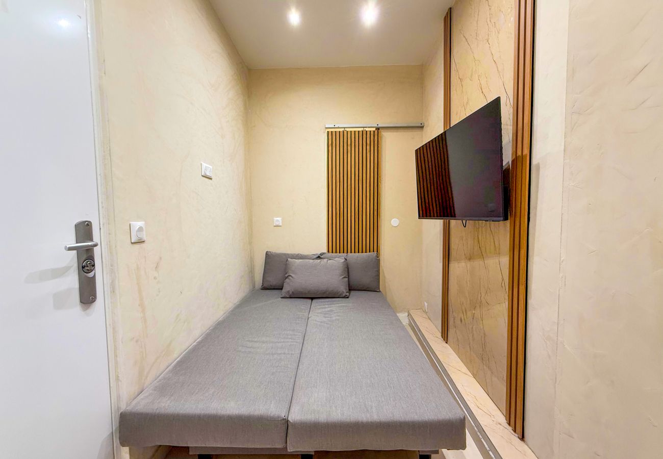 Studio in Paris - 230 A - Studio 185 St Denis
