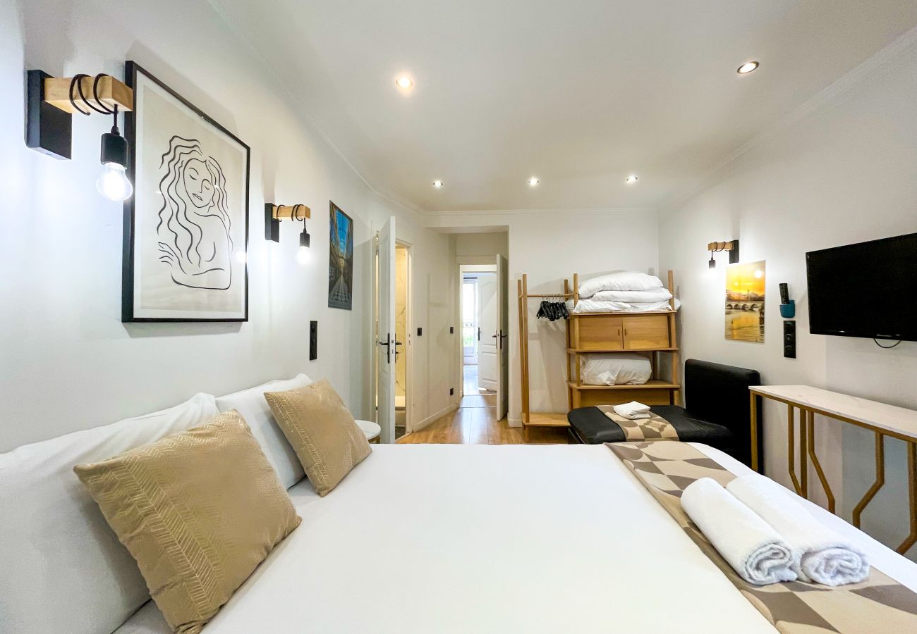 公寓 在 Paris - 102 B- 21 Montmartre 4F