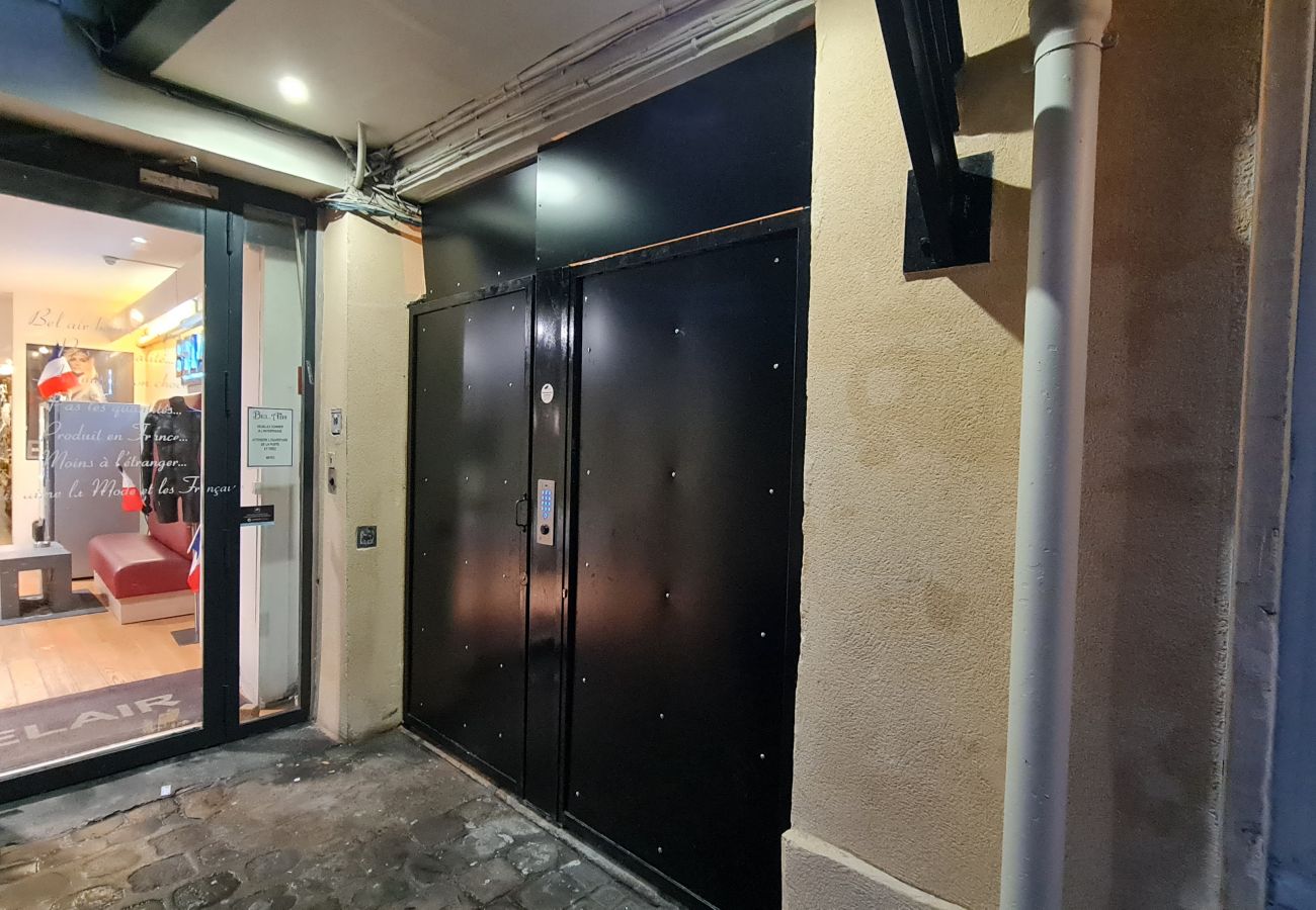 公寓 在 Paris - 156 - YSL 210 Saint Denis